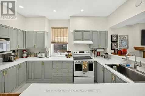 68 Upper Lorne Place Ottawa ON K1R 7G9