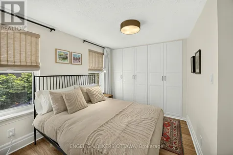 68 Upper Lorne Place Ottawa ON K1R 7G9