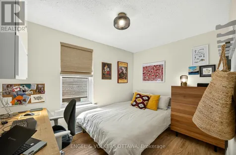 68 Upper Lorne Place Ottawa ON K1R 7G9