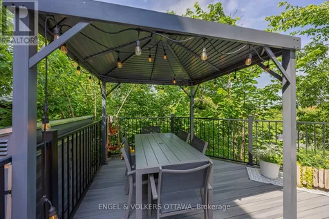 68 Upper Lorne Place Ottawa ON K1R 7G9