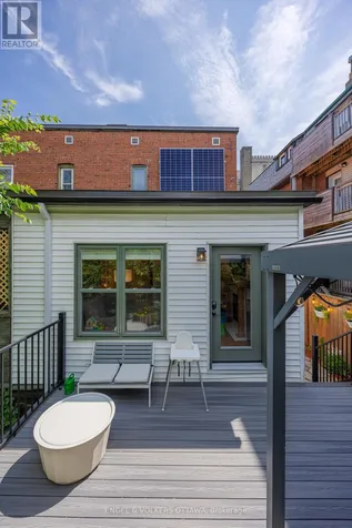 68 Upper Lorne Place Ottawa ON K1R 7G9
