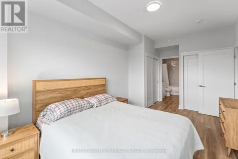 1350 Hemlock Road Ottawa ON K1K 5C2