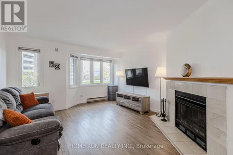 2828 Richmond Road Ottawa ON K2B 8S1