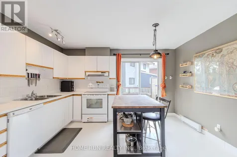 2828 Richmond Road Ottawa ON K2B 8S1