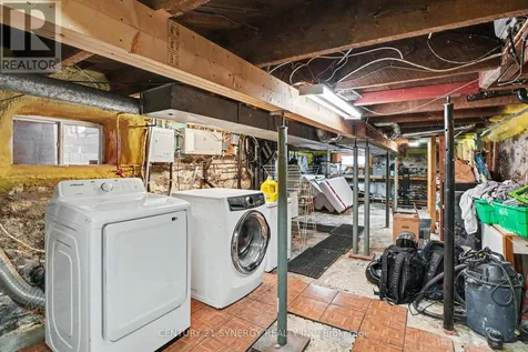 95 Templeton Street Ottawa ON K1N 6X4