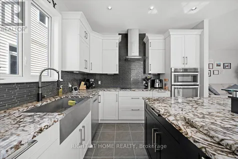 850 Feather Moss Way Ottawa ON K1V 1X2
