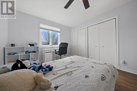 850 Feather Moss Way Ottawa ON K1V 1X2