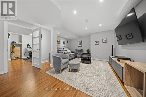 850 Feather Moss Way Ottawa ON K1V 1X2