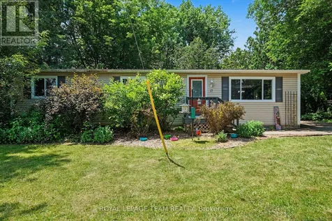 17 Cassell Lane Rideau Lakes ON K7A 4S5