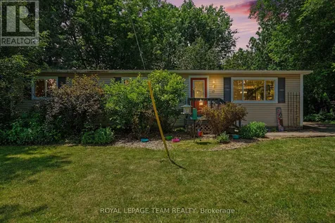 17 Cassell Lane Rideau Lakes ON K7A 4S5