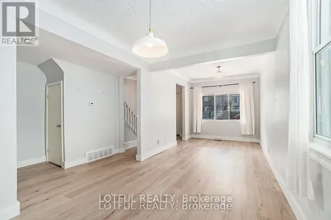 11 Champagne Avenue South Ottawa ON K1S 4P1