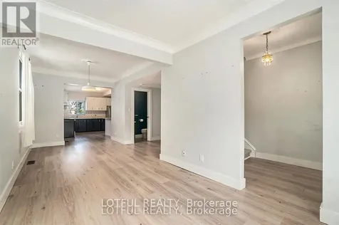 11 Champagne Avenue South Ottawa ON K1S 4P1