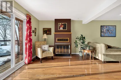 3 Birchdale Avenue Ottawa ON K2H 5A1