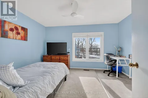 3 Birchdale Avenue Ottawa ON K2H 5A1