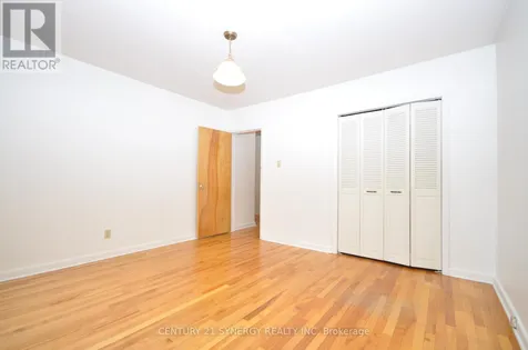 2148 Iris Street Ottawa ON K2C 1B3