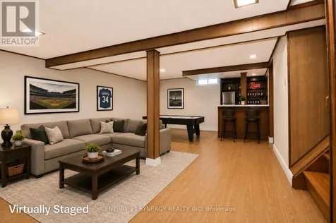 2148 Iris Street Ottawa ON K2C 1B3