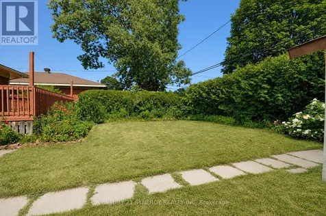 2148 Iris Street Ottawa ON K2C 1B3