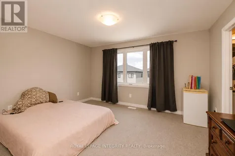 707 Samantha Eastop Avenue Ottawa ON K2S 2A9