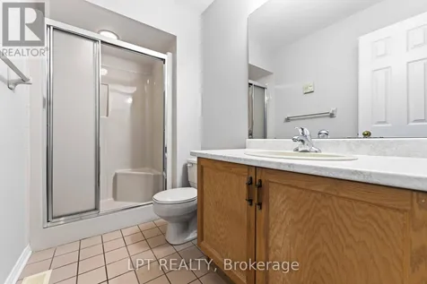 24 Grand Cedar Court Ottawa ON K2S 1C8