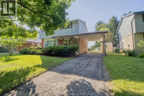 24 Finch Avenue Chatham ON N7L 1H6