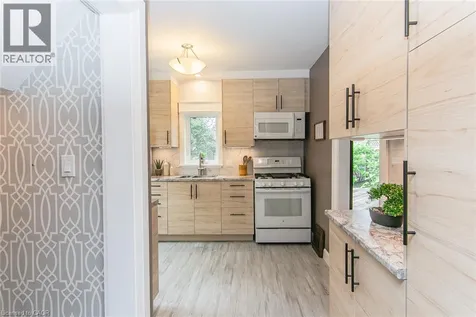 42 Guelph Street Kitchener ON N2H 5W8