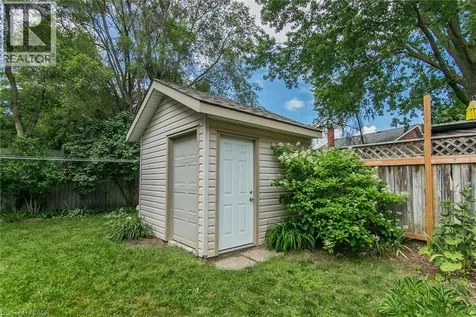 42 Guelph Street Kitchener ON N2H 5W8