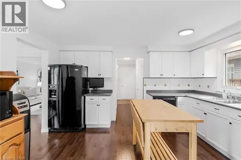 532 Red River Drive Waterloo ON N2T 2B7