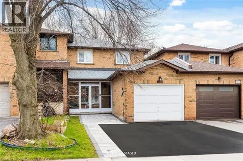 1118 Avondale Drive Oakville ON L6H 5L4