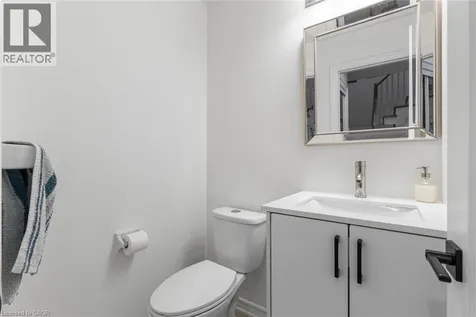 1118 Avondale Drive Oakville ON L6H 5L4
