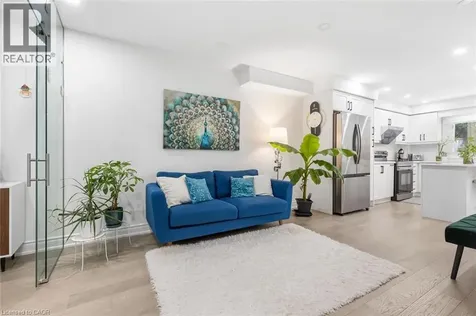 1118 Avondale Drive Oakville ON L6H 5L4
