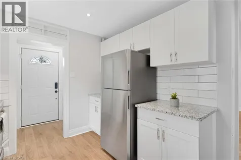 799 Rockway Drive Kitchener ON N2G 3B6