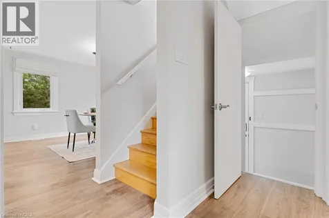 799 Rockway Drive Kitchener ON N2G 3B6