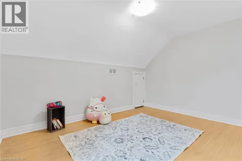 799 Rockway Drive Kitchener ON N2G 3B6