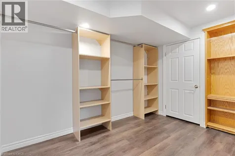 799 Rockway Drive Kitchener ON N2G 3B6