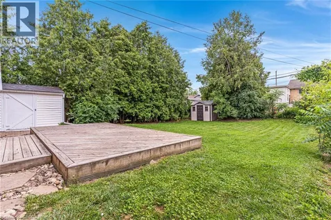 799 Rockway Drive Kitchener ON N2G 3B6