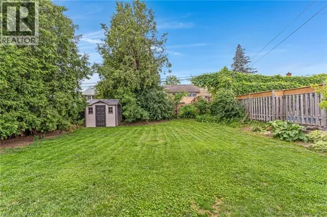 799 Rockway Drive Kitchener ON N2G 3B6