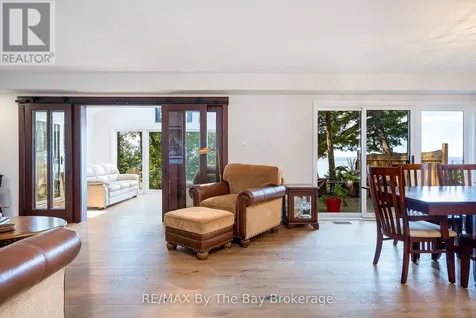 38 Willow Drive Tiny ON L0L 1P1