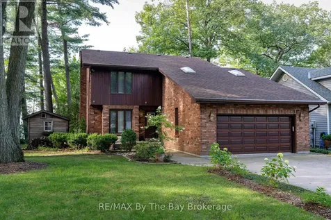 38 Willow Drive Tiny ON L0L 1P1