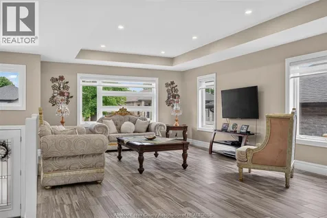 1267 Eastlawn Avenue Windsor ON N8S 0A7