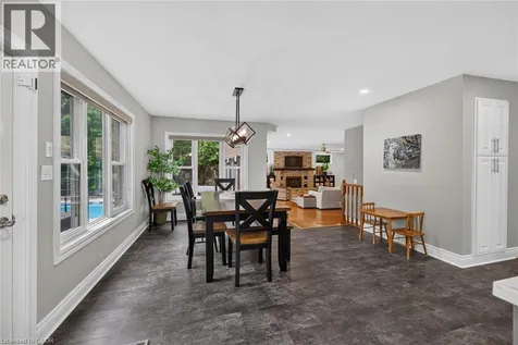 161 Lloyminn Avenue Ancaster ON L9G 1H7