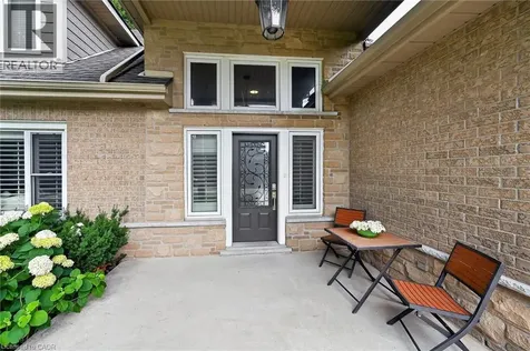 161 Lloyminn Avenue Ancaster ON L9G 1H7