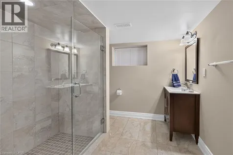 161 Lloyminn Avenue Ancaster ON L9G 1H7