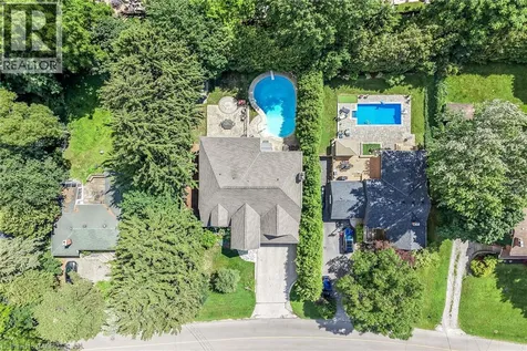 161 Lloyminn Avenue Ancaster ON L9G 1H7