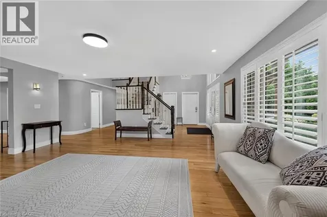 161 Lloyminn Avenue Ancaster ON L9G 1H7