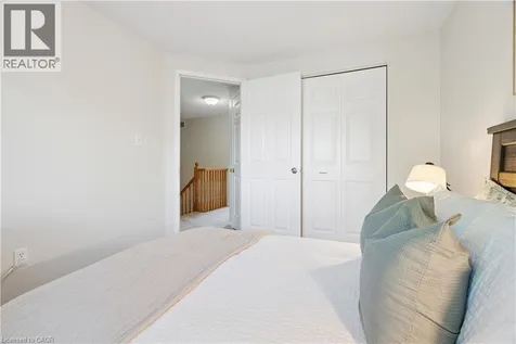 17 Ralston Drive Guelph ON N1E 0C3