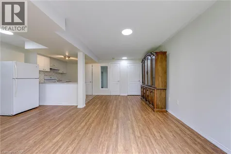 3332 Angel Pass Drive Mississauga ON L5M 7K2