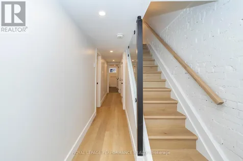 19 Monk Street Ottawa ON K1S 3Y7