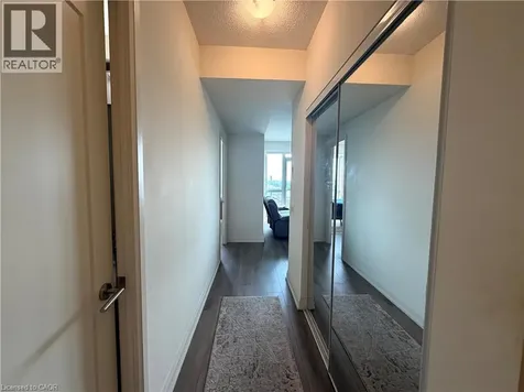 509 Dundas Street West Oakville ON L6M 1L9