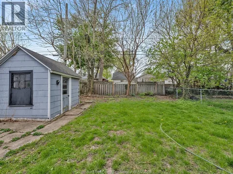 1183 Felix Avenue Windsor ON N9C 3L6