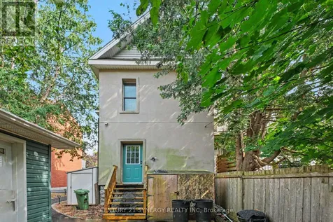 95 Templeton Street Ottawa ON K1N 6X4